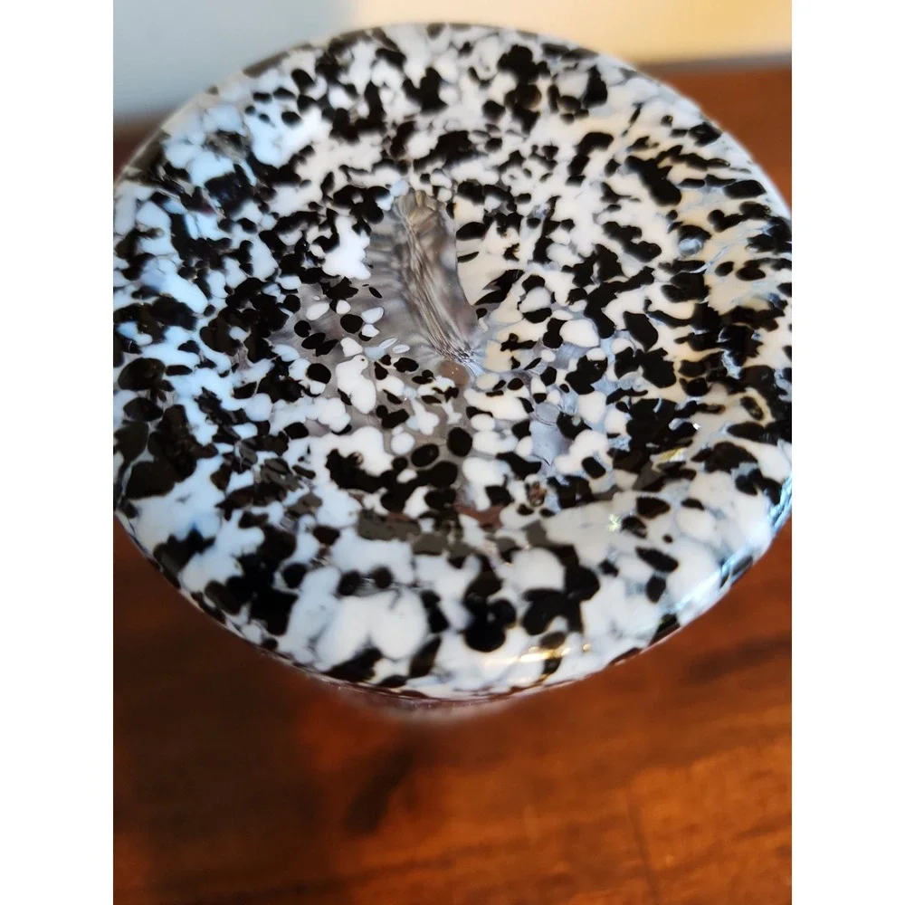 hand-blown pint glass black and white splatter pattern. Tumbler Heavy 6